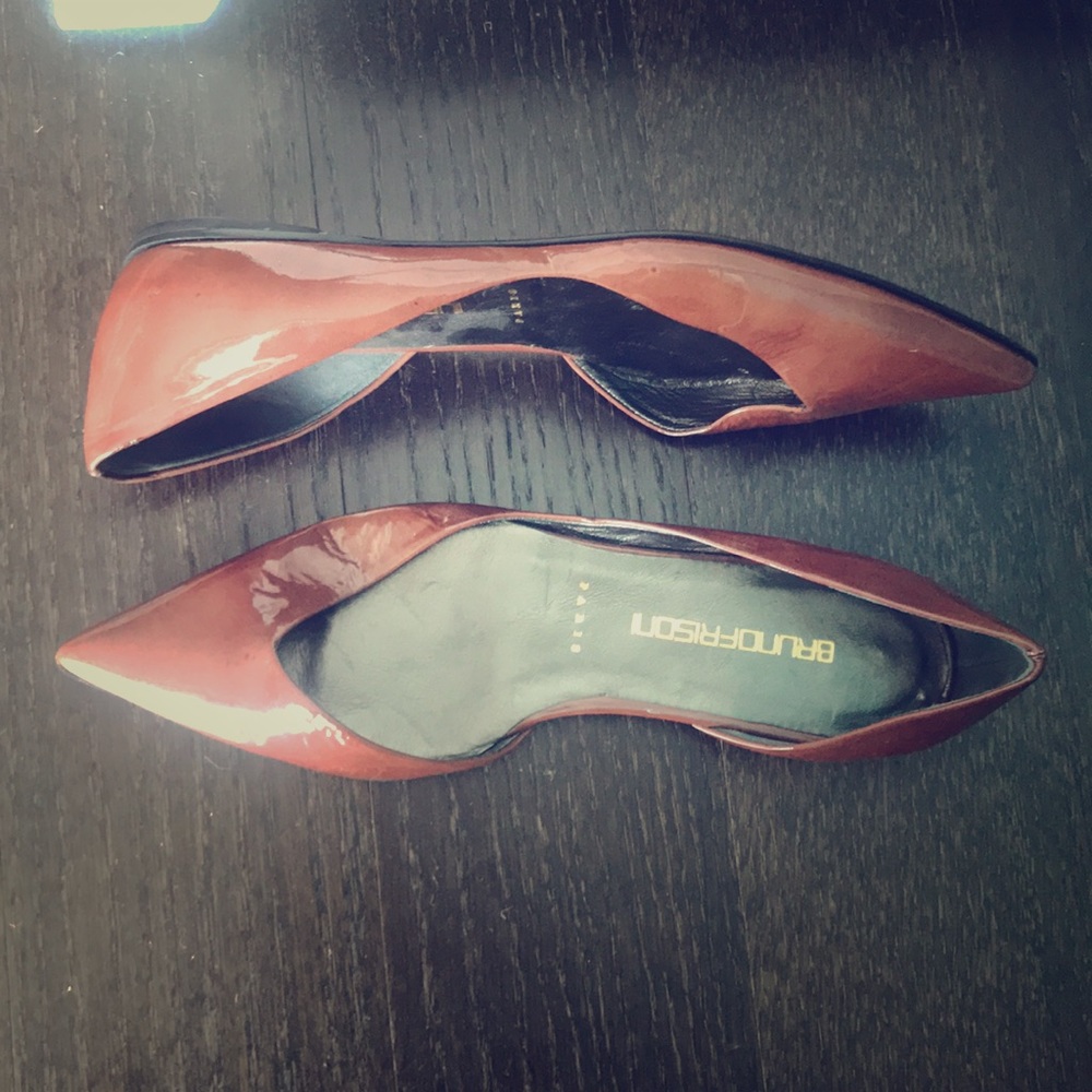 Bruno Frisoni burgundy patent leather flats